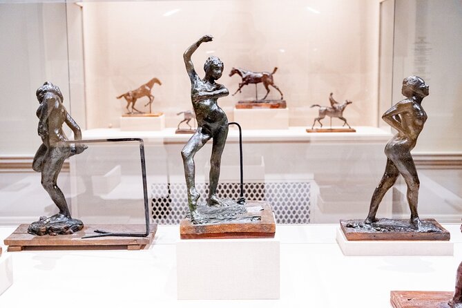 National Gallery of Art, American Art & Portrait Gallery Tour - Price check: $79 that makes sense because admissions are free