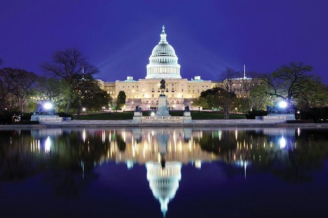 National Mall Monuments Night Tour with 10+ Stops, Entry Tickets - Martin Luther King Jr. Memorial: Calm, Meaningful, and Photo-Friendly