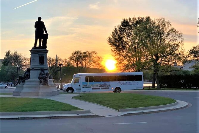 National Mall Night Tour with 10+ Monuments (Public or Private) - Footwear, weather, and the “fast-paced” reality