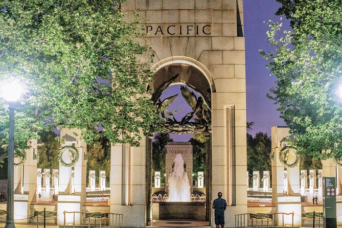 National Mall Night Tour with Washington Monument & 2 Museums - National Archives to Vietnam Veterans Memorial: The Quiet Weight of Night Lighting