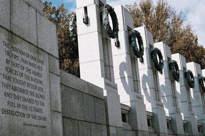 National Mall Tour w/ Washington Monument Semi-Private 12ppl Max - National World War II Memorial: the Mall’s central-axis moment