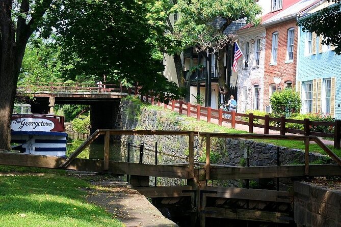 Private 4-Hour Walking Tour Exploring Historic Georgetown - Georgetown by Foot: Why This Tour Works