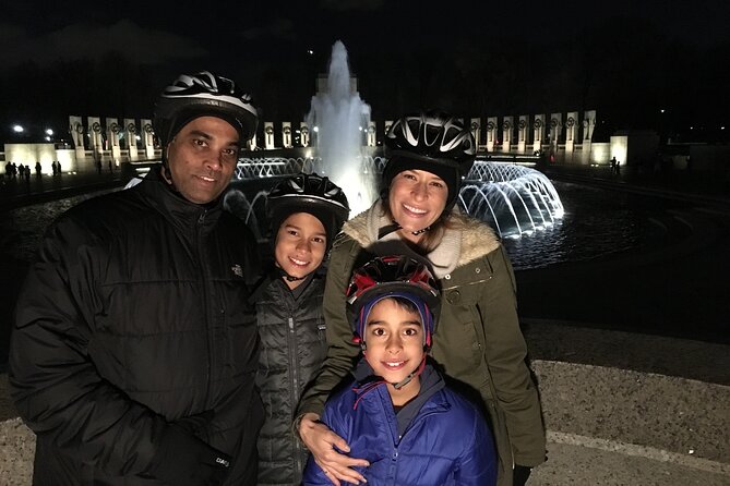 Private DC Monuments at Night Bike Tour - Who this tour suits best