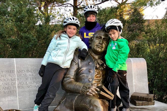 Private Family-Friendly Bike Tour of DC - The White House: history you can see, not just read