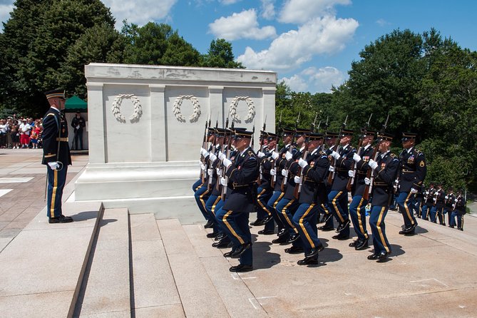 Private Mt. Vernon/Arlington Cemetery Tour for up to 10 Guests - Price and Value: When $975 Makes Sense for a Private Day
