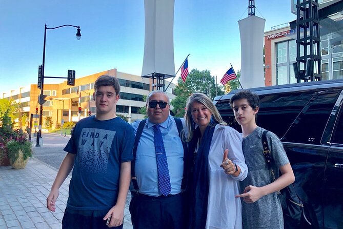 Private Multilingual DC City Tour (Spanish, Portuguese, English) - Key things I think you’ll notice right away