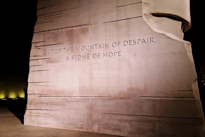 Private Night-Time Monuments Tour of DC for up to 10 Guests - Key things I’d zero in on before booking