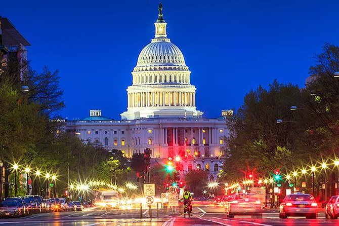 Private Night-Time Monuments Tour of DC for up to 10 Guests - Why night monuments hit differently than daytime