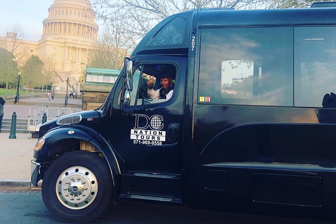 Private Tour In different languages - From White House NW to the Lincoln Memorial: stop-by-stop rundown
