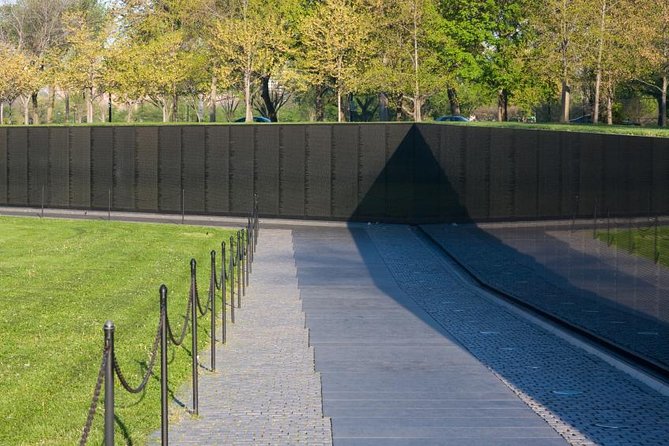 Private Tour of Washington, DC by Van to Honor Our Heroes - Why this Arlington-focused tour feels better than doing it alone