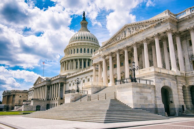 Private Transfer Washington Airport DCA to Washington DC Hotels - Meeting Point Reality: No Meet-and-Greet Means You Need a Plan
