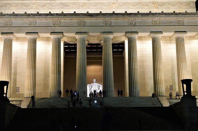 Private Under the Stars Night-Time Tour of DC (Up to 5 Guests) - Why the guides and family-friendly pacing matter
