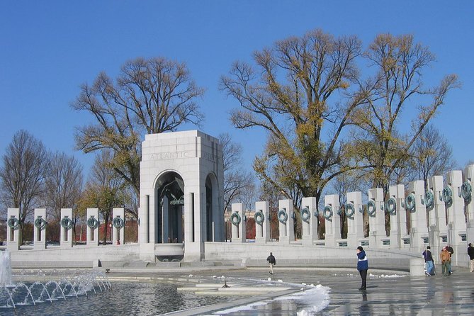 Private Washington DC/Arlington Cemetery Tour for up to 10 Guests - Korean War, Vietnam, and WWII Memorials: Finishing Strong at the Last Cluster