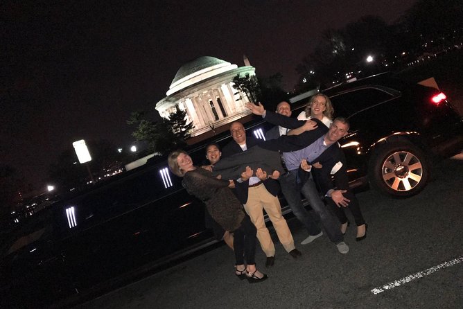 Private Washington DC City Tour | Monuments Tour - What the driver does during stops (and why expectations vary)