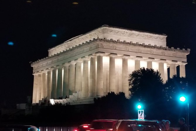 Private Washington DC Night Tour with Stops at 6 Top Sites - A Four-Hour Private Night Tour Built for Photos and Meaning