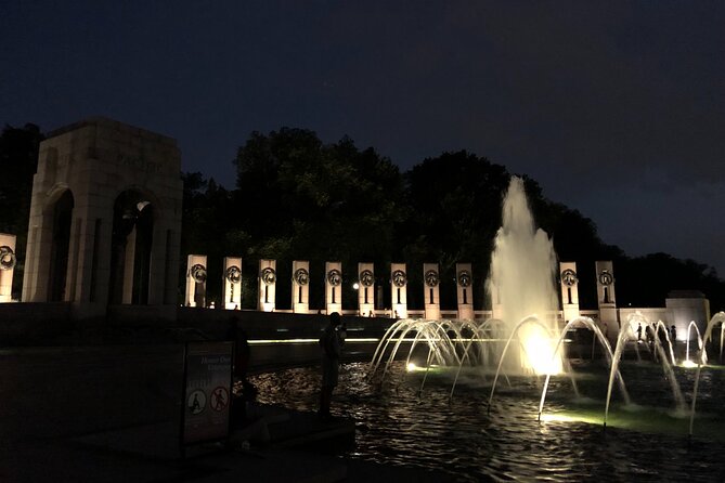 Semi-Private Evening Tour of Washington D.C. - World War II Memorial to Washington Monument: Scale, Silence, and a 169-Meter Moment