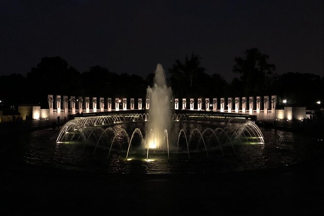 Semi-Private Evening Tour of Washington D.C. - Martin Luther King Jr. and Lincoln: When the Lighting Turns Reflective