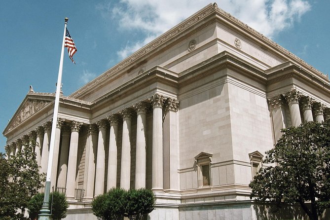 Skip-the-line National Archives Building Exclusive Guided Tour - Stop 1: The National Archives Rotunda and the Core Freedom Documents