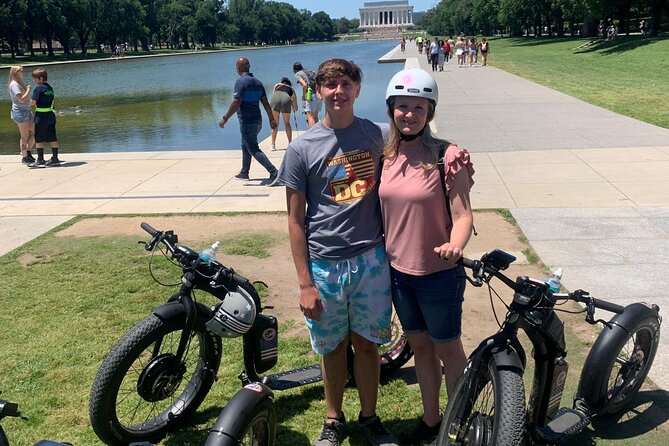 Small Group 5-Hour DC Tour via Electric Scooter for Ages 16+ - Washington Monument Grounds: What to Expect When Admission Isn’t Included