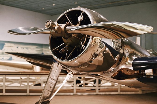 Smithsonian Air & Space Museum Guided Tour Semi-Private 8ppl Max - Your guided storyline: from first flight to Moon landings