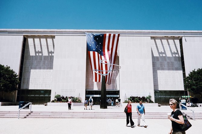 Smithsonian Museum of American History Semi-Private 8ppl Max - Practical Tips: Phone Number, Bags, and Dress Rules