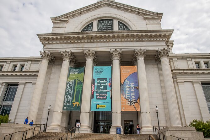 Smithsonian Museums Walking Tour with Reserved Air & Space Entry - American History Museum: presidents, pop culture, and military stories