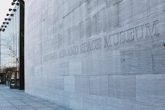 Smithsonian Natural History + Air and Space Museum Private Tour - Getting started at 1010 Madison Dr NW and what the first hour will feel like