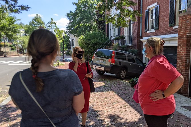 Socialites and Spies of Georgetown Walking Tour - Why This Georgetown Walk Centers Women in Power