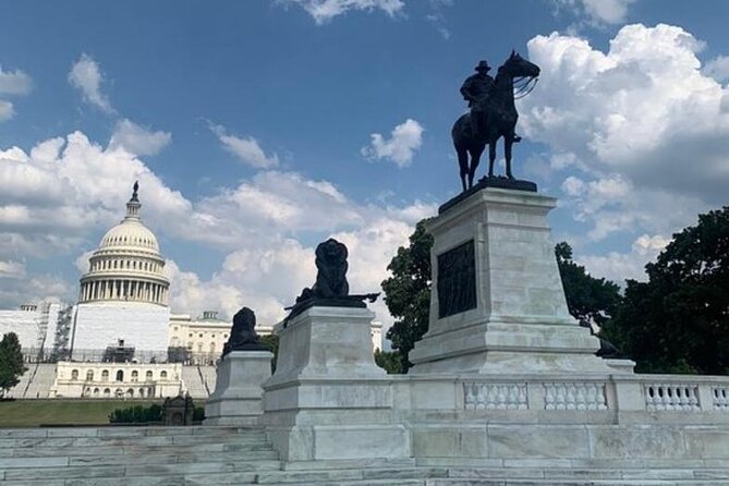 Stretch Limo Private Day & Night Custom Tours of Washington DC - Museums by the curb: culture stops without the full museum day
