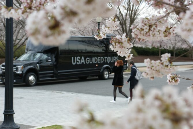 The DC Cherry Blossom Bus Tour with Tidal Basin Guided Walk - Key things you’ll notice right away