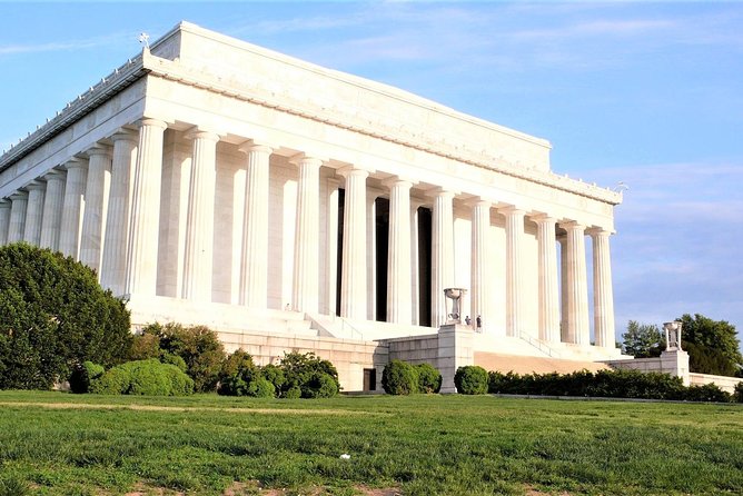 Ultimate Private City Tour of Washington DC - Up to 5 Guests - Capitol Hill, Georgetown, and the Cathedral Side of DC