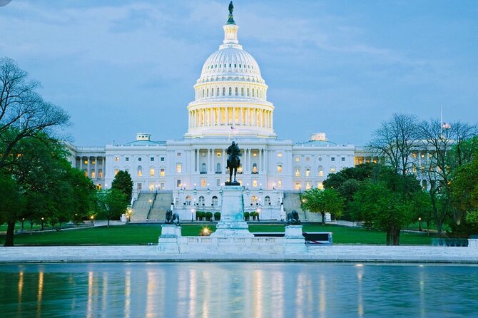 VIP Private Tour of Washington DC - First stretch: Garfield sculpture, the U.S. Capitol, and Supreme Court in one arc