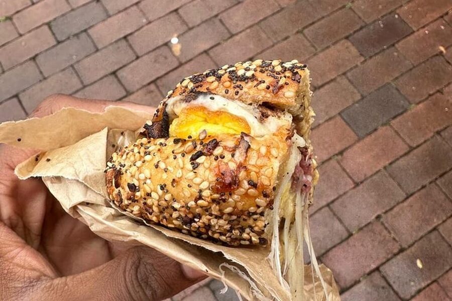 Washington D.C: Acquired Taste Food Tour in Georgetown - Where to Meet, Where You End, and What to Bring