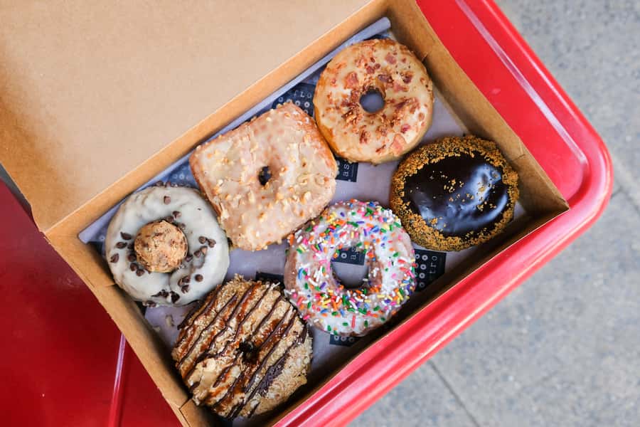 Washington, D.C.: Guided Delicious Donut Tour with Tastings - Key things you’ll notice on this Washington DC donut walk