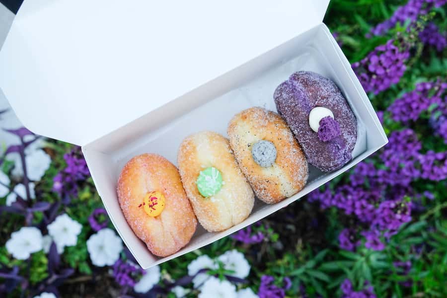 Washington, D.C.: Guided Delicious Donut Tour with Tastings - The celebrity-favorite donut stop: modern DC flavor meets old streets