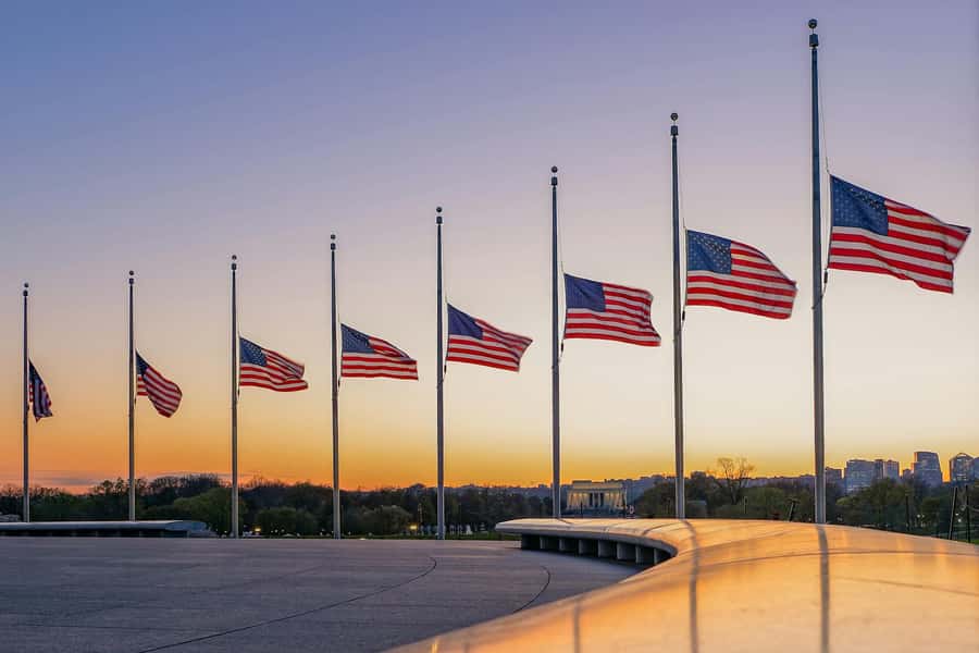 Washington, D.C.: Monuments & Memories History Walking Tour - Korean War Veterans Memorial: 19 statues and a different kind of emotion