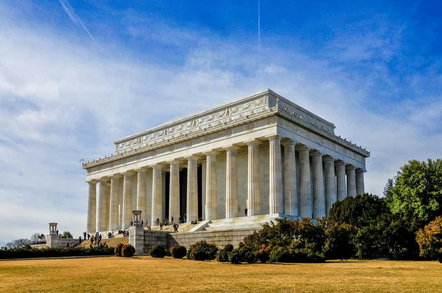 Washington, D.C.: Monuments & Memories History Walking Tour - Starting in the Memorial District near Gifts & Cafe