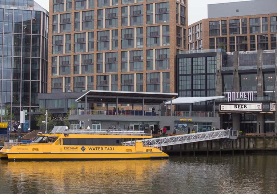 Washington DC: 1 or 2-Day Unlimited Water Taxi Pass - How the Unlimited Water Taxi Pass Works on the Potomac