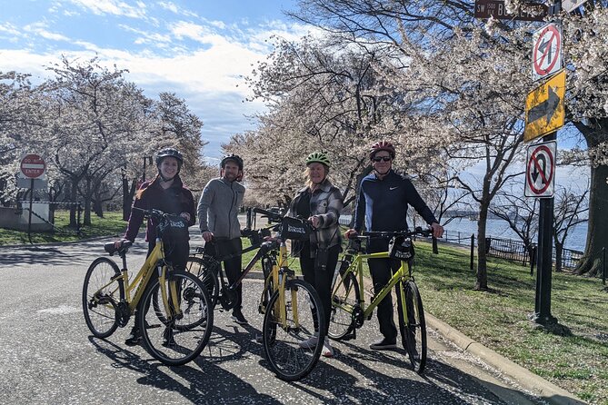 Washington DC Cherry Blossoms By Bike Tour - The big monuments you’ll pair with blossoms (and the one rule that matters)