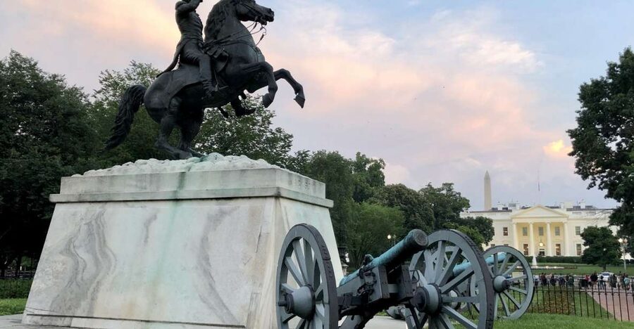 Washington DC Day Tour - Private Tour - World War II, MLK Jr., and Lincoln: The Route’s Emotional Story Line