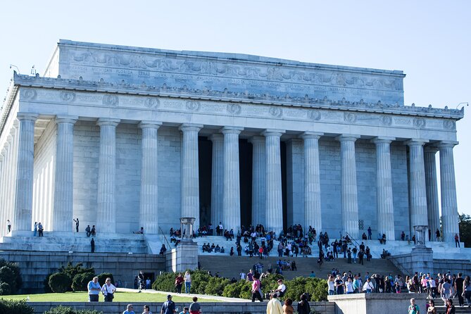 Washington DC eBike Rental with Helmet and Handlebar Bag for 16+ - Route Freedom: White House to Vietnam and Lincoln Memorials