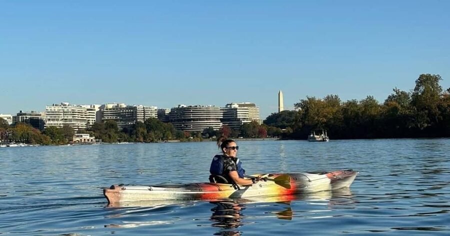 Washington, DC: Guided Kayak Tour of the Monuments - Monument Views You’ll Care About (Lincoln, Washington Monument, Kennedy Center)