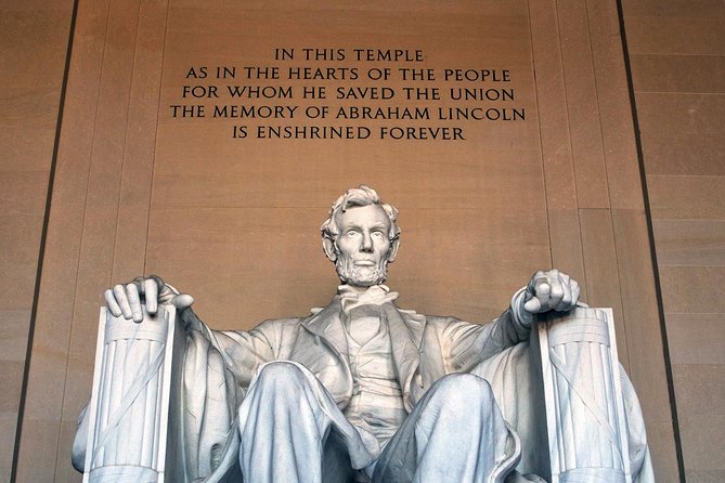 Washington DC Highlights Tour with Top Landmarks and Memorials - Martin Luther King Jr. Memorial, Then Lincoln and Vietnam on Foot