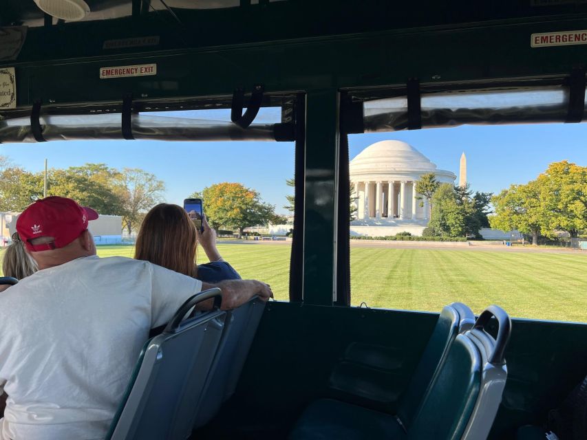 Washington, DC: Hop-On Hop-Off Old Town Trolley City Tour - Jefferson, FDR, MLK: the memorial loop that tells a clear story