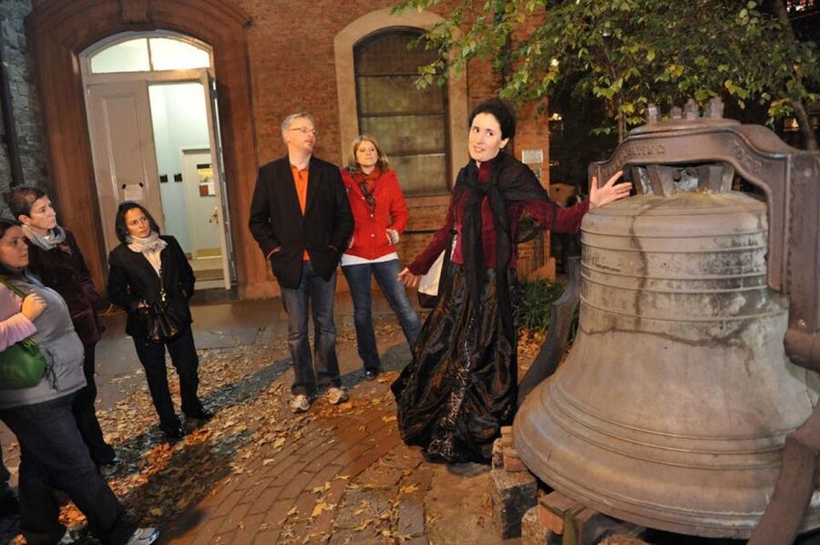 Washington, DC: Horror on the Hill Ghost Tour - The Demon Cat legend and the spooky logic of coincidences