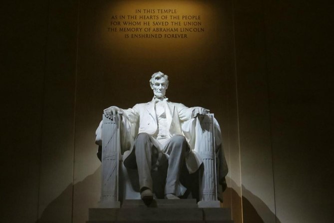 Washington DC Minibus City Night Tour - Comfort and weather: dress for DC nights, not your hometown