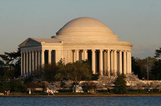 Washington DC Minibus City Night Tour - Price and value: is $68 worth it?