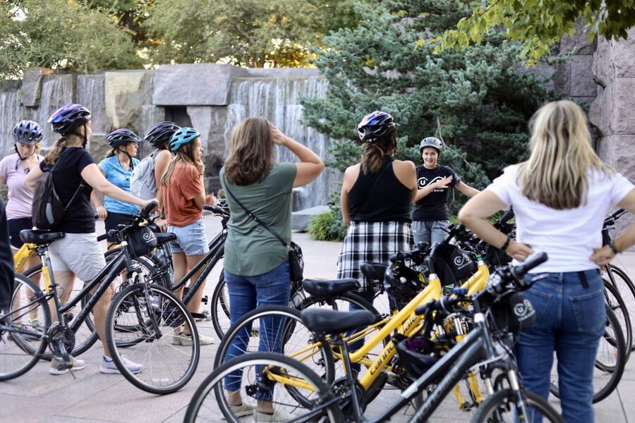 Washington DC: Monuments and Memorials Bike Tour - Bikes, Helmets, and Safety: What to Know Before You Roll
