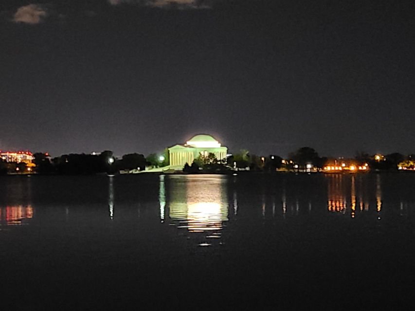 Washington DC: Monuments by Night Bike Tour - Lincoln Memorial and the Washington Monument: the classic stops