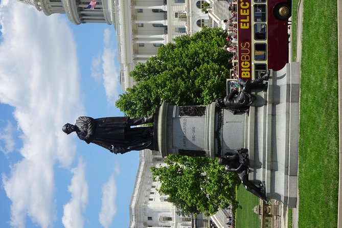 Washington DC Museums self-guided walking tour & scavenger hunt - Who should book this scavenger hunt